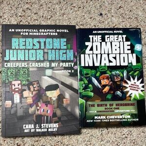 Minecraft Graphic Novels Set